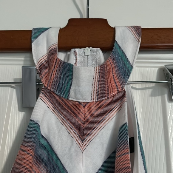 Crystal Sky overlay romper size 3 - Picture 5 of 5